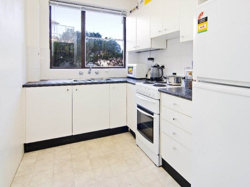 2/4 Lamont, Crows Nest NSW 2065