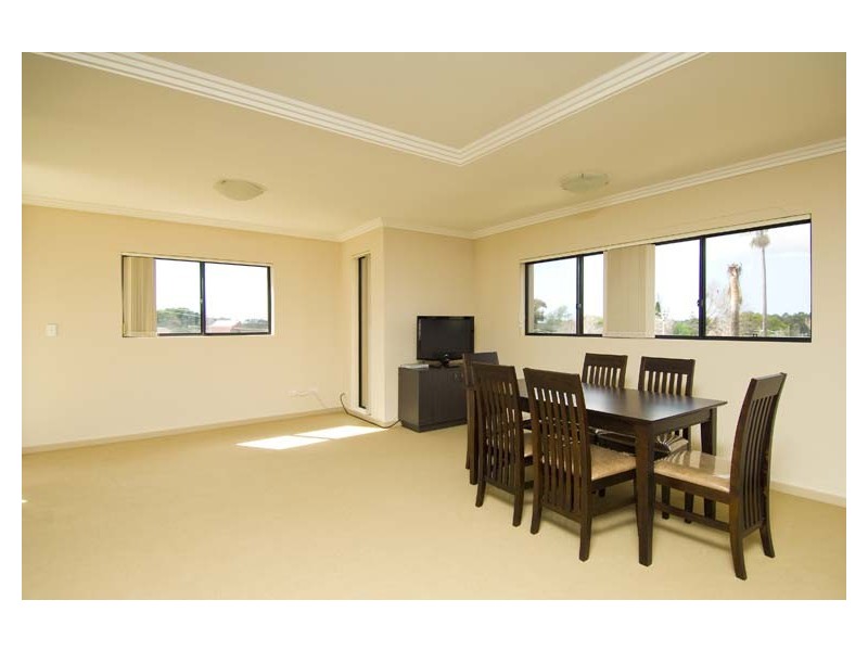 4/240 Penshurst Street, Willoughby NSW 2068