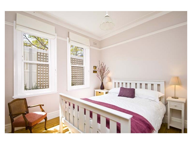 78 Bellevue Street (cnr Raleigh St), Cammeray NSW 2062