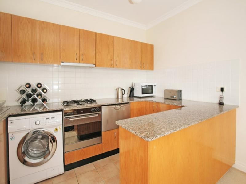 28/10-12 Gerard Street, Cremorne NSW 2090