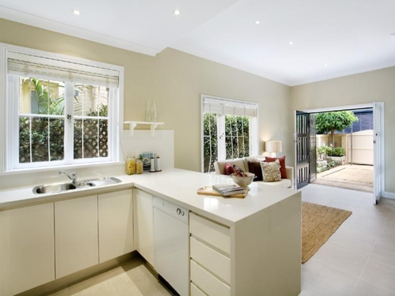 132 Blues Point Road, Mcmahons Point NSW 2060