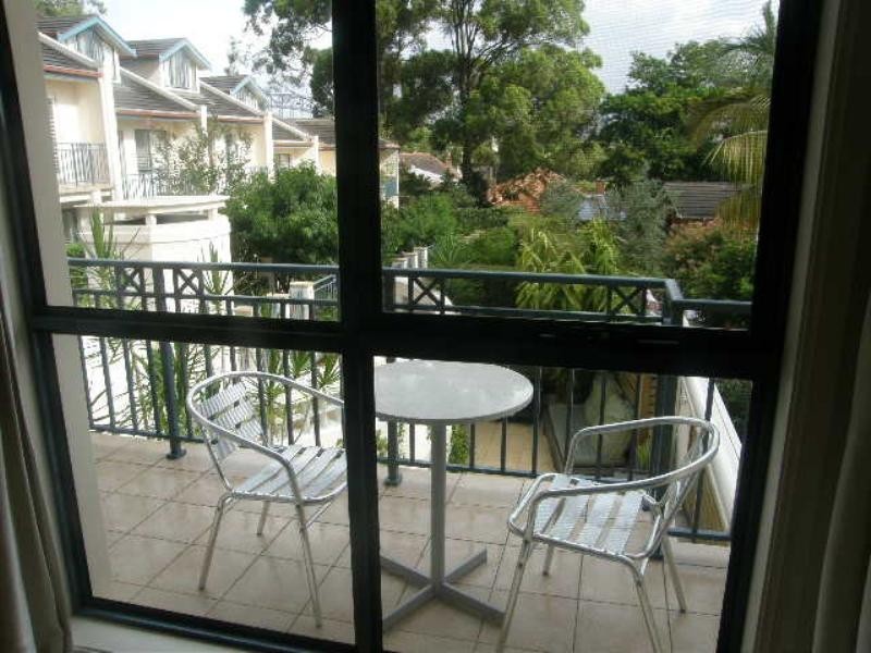 33 Mitchell Street, Mcmahons Point NSW 2060