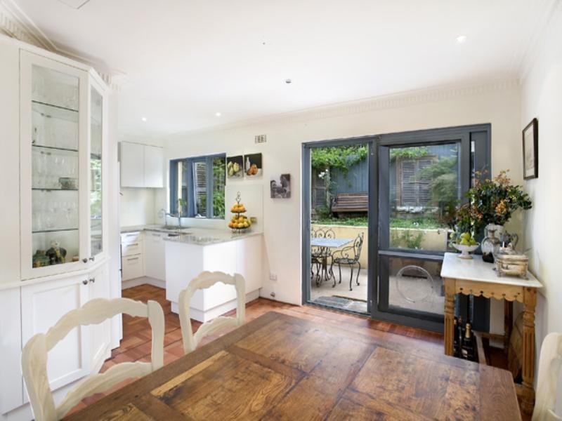 15/22 Mackenzie Street, Mcmahons Point NSW 2060