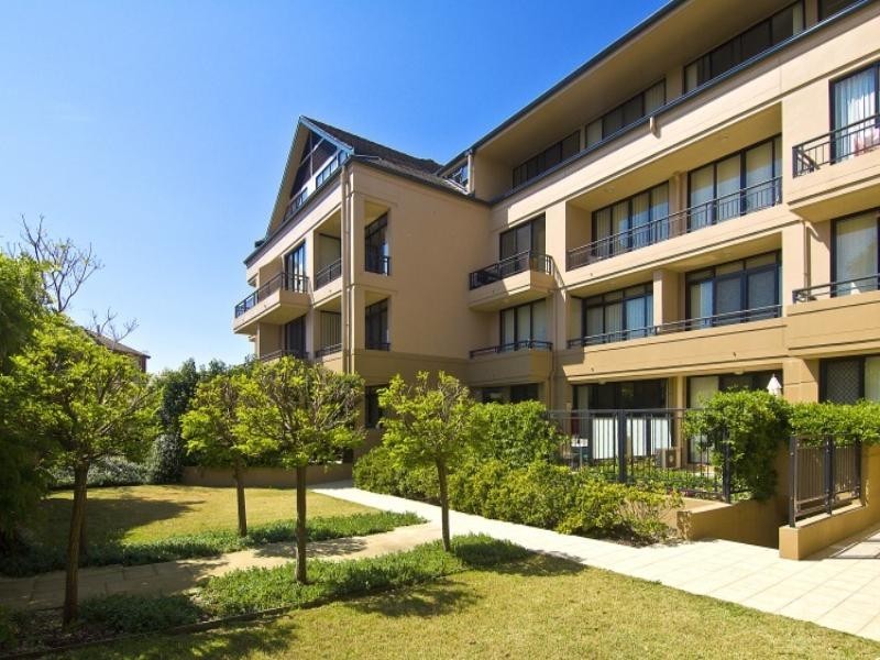 240 Ben Boyd Road, Neutral Bay NSW 2089