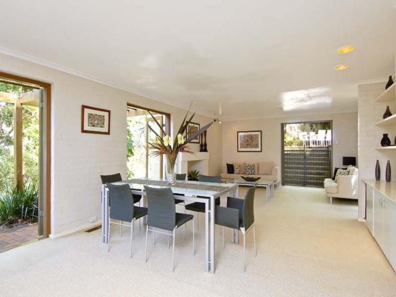 28 Cammaray Road, Castle Cove NSW 2069