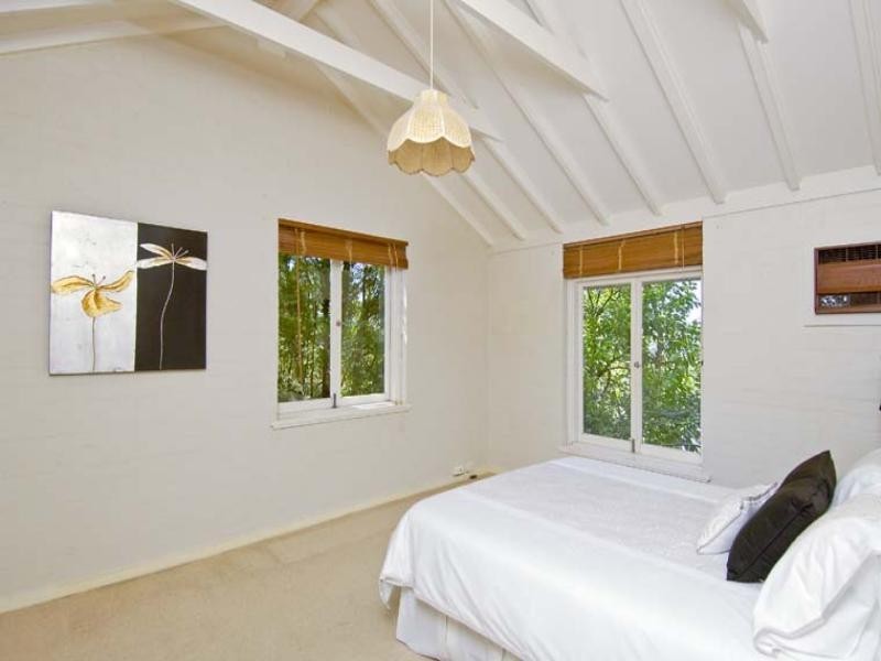 28 Cammaray Road, Castle Cove NSW 2069