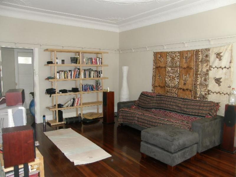 1/2 Russell Street, Wollstonecraft NSW 2065