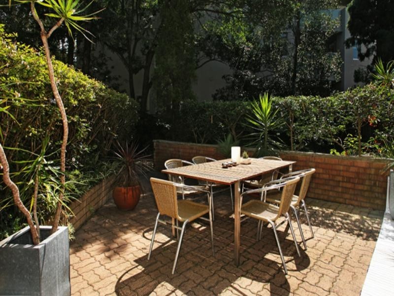 2/40 Stanton Road, Mosman NSW 2088