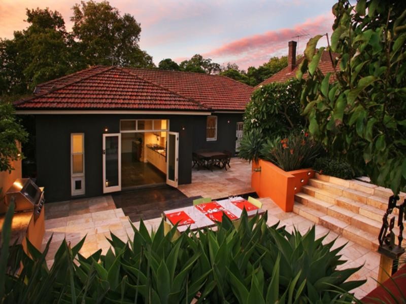 17 Hazelbank Road, Wollstonecraft NSW 2065