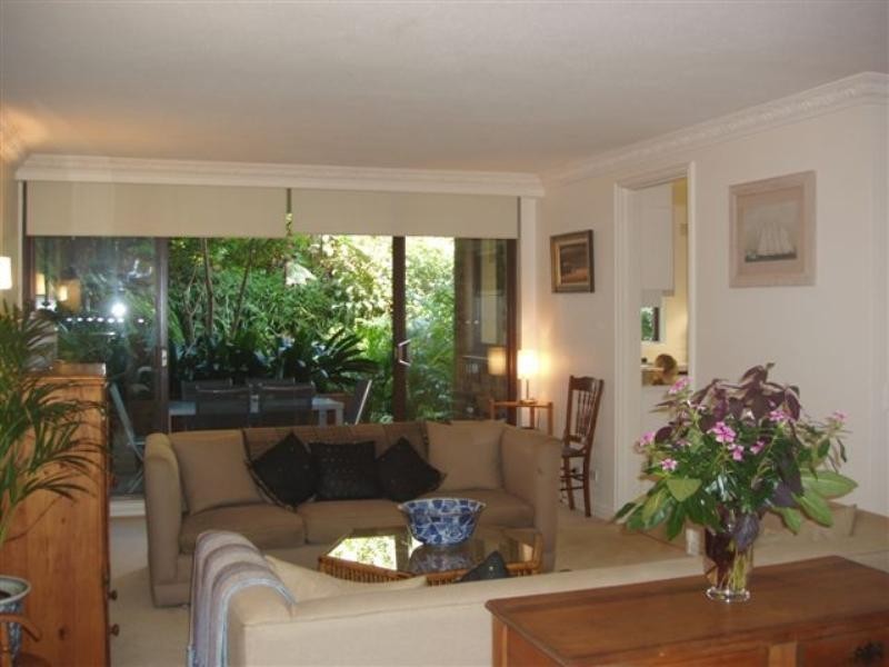 13/2 Spruson Street, Neutral Bay NSW 2089