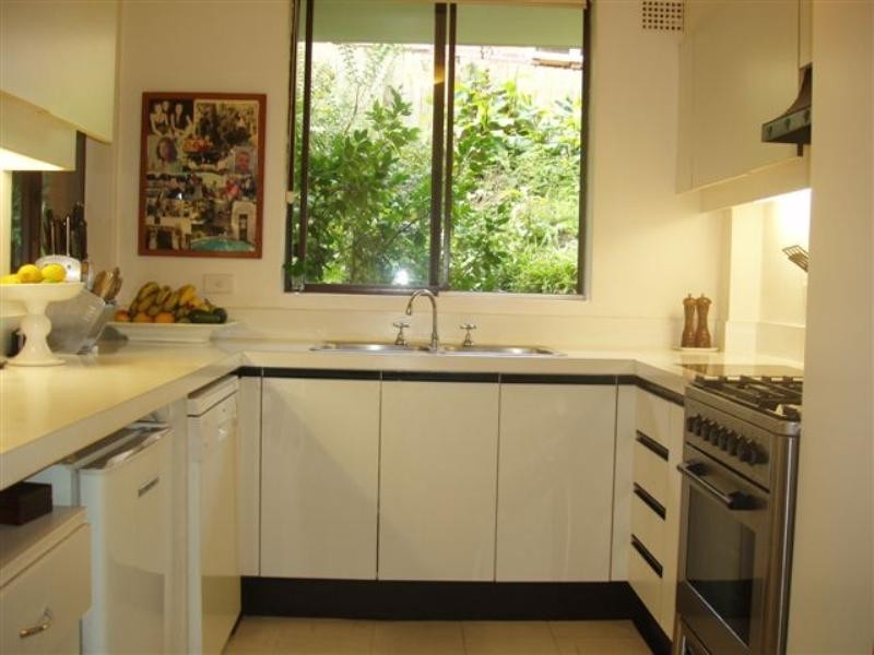 13/2 Spruson Street, Neutral Bay NSW 2089