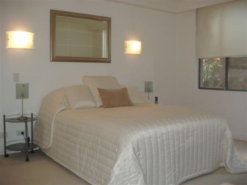 13/2 Spruson Street, Neutral Bay NSW 2089