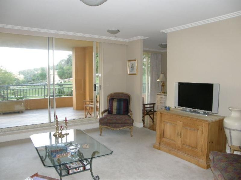 2B/8 Gasworks Road, Wollstonecraft NSW 2065