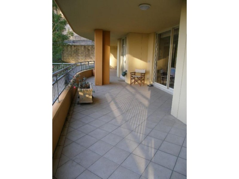 2B/8 Gasworks Road, Wollstonecraft NSW 2065