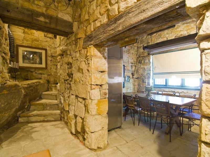 2 Milton Avenue, Mosman NSW 2088