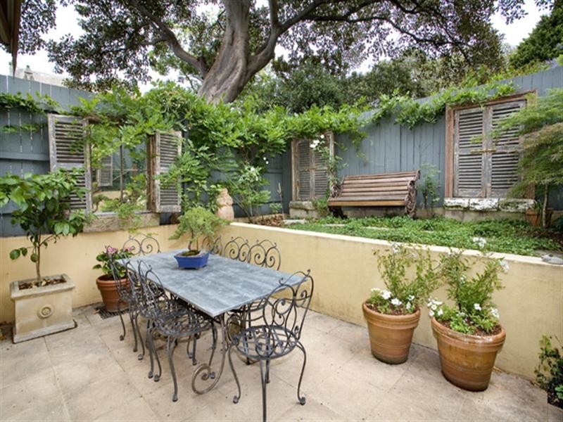 15/22 Mackenzie Street, Mcmahons Point NSW 2060