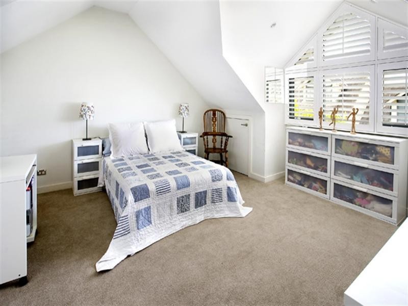 15/22 Mackenzie Street, Mcmahons Point NSW 2060