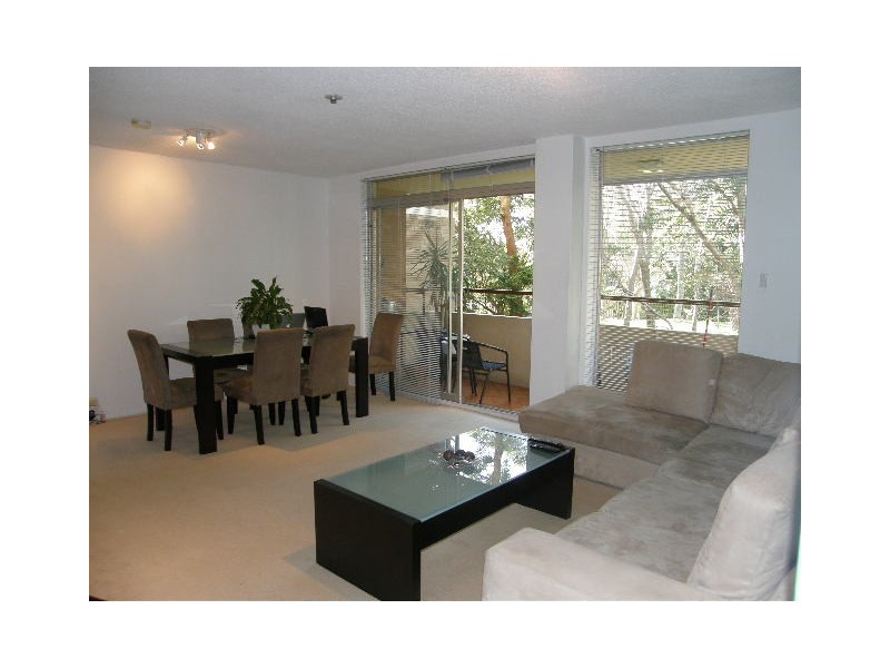 4/243 Ernest Street, Cammeray NSW 2062