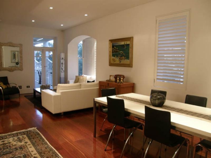 2/17 Lower Wycombe Road, Neutral Bay NSW 2089