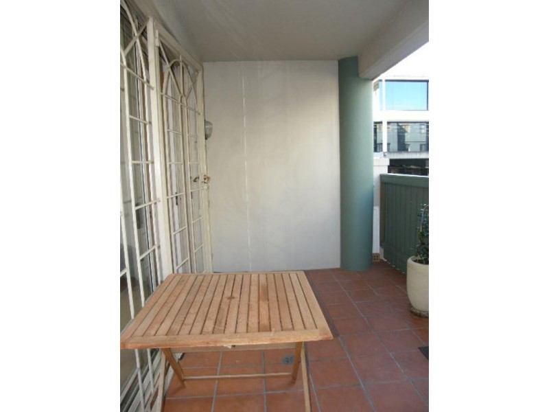 6/13 Ernest Street, Crows Nest NSW 2065