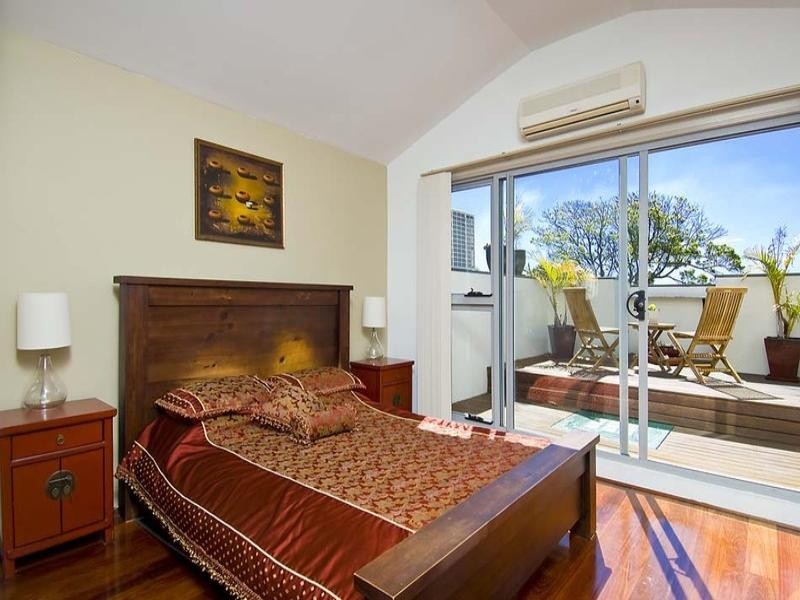 8/100 Ourimbah Road, Mosman NSW 2088