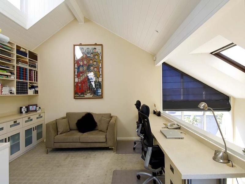 5 The Barricade, Castlecrag NSW 2068