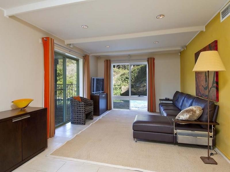 5 The Barricade, Castlecrag NSW 2068