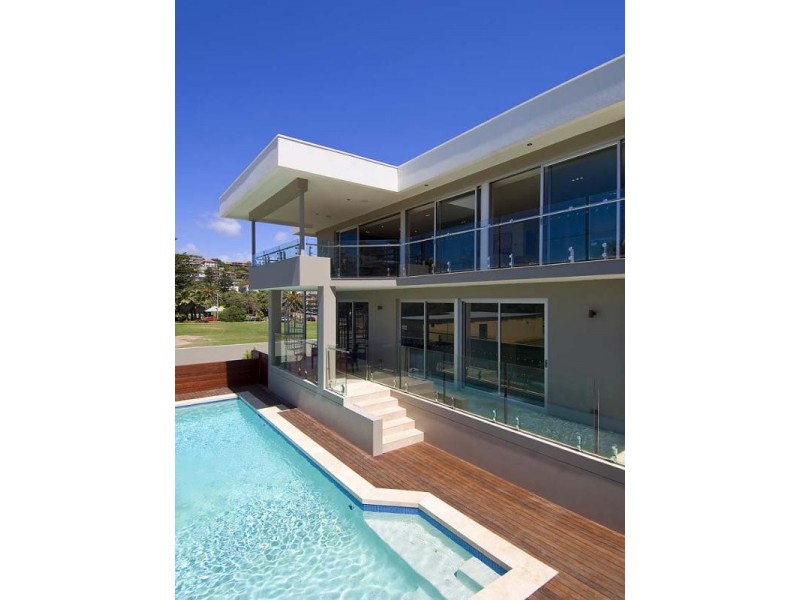 53 Ocean View Road, Freshwater NSW 2096