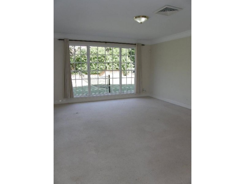 17A Pibrac Avenue, Warrawee NSW 2074