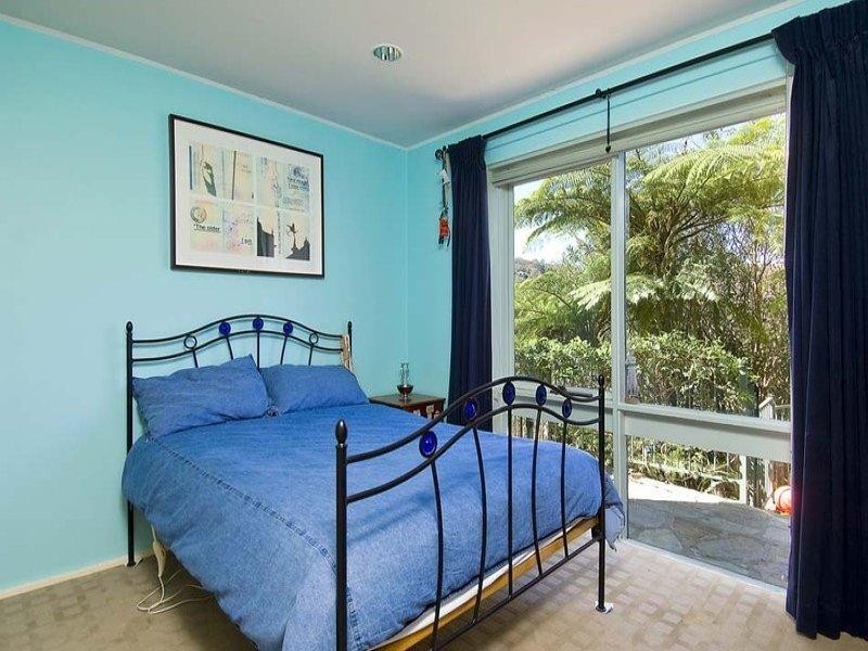 5 The Barricade, Castlecrag NSW 2068