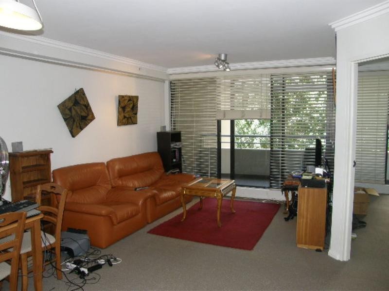 216/1 Sergeants Lane, St Leonards NSW 2065