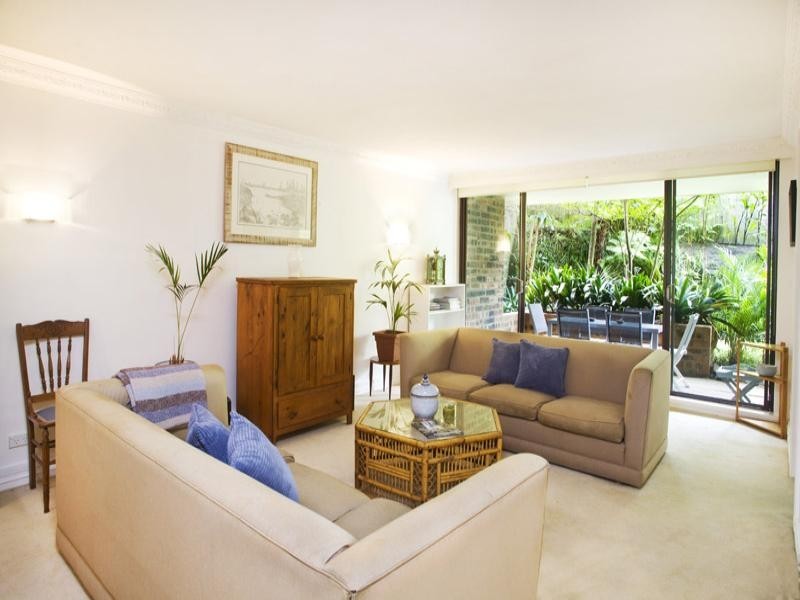 13/2 Spruson Street, Neutral Bay NSW 2089