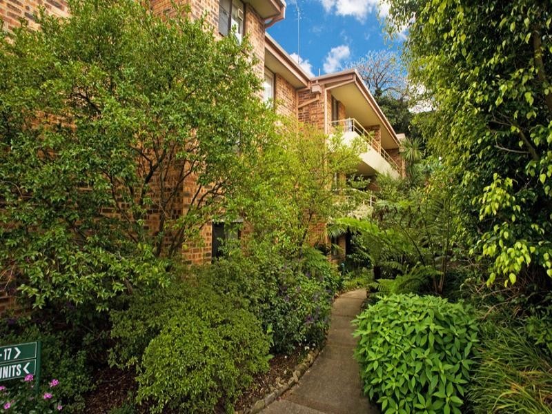 13/2 Spruson Street, Neutral Bay NSW 2089