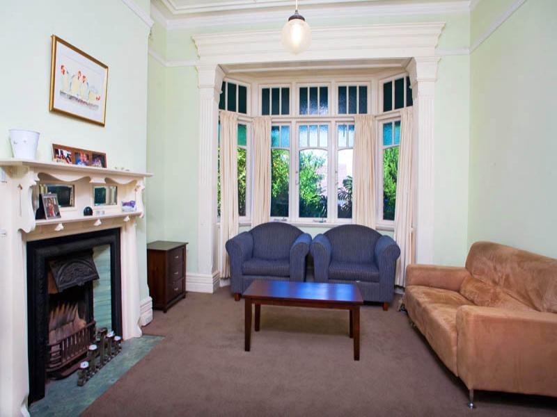 2/18 Lower Wycombe Road, Neutral Bay NSW 2089