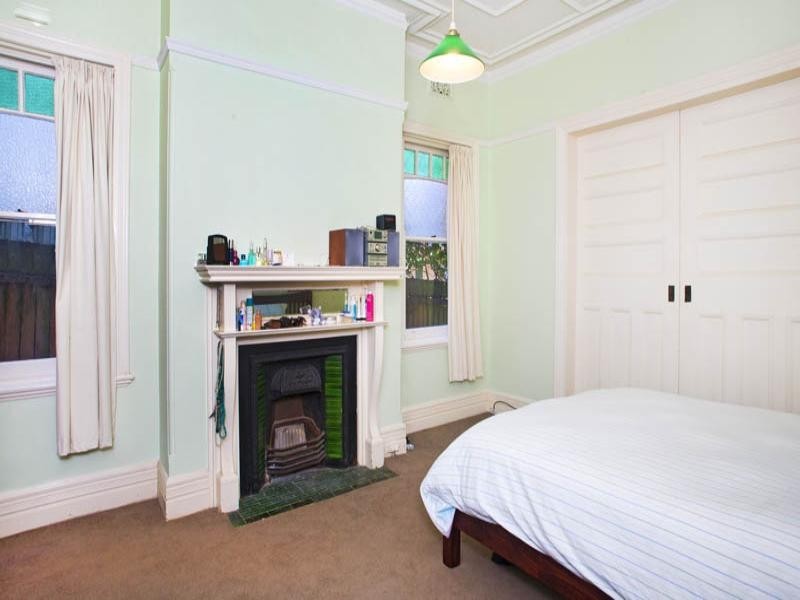 2/18 Lower Wycombe Road, Neutral Bay NSW 2089