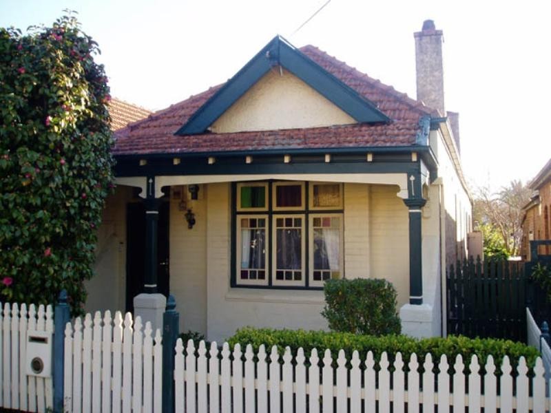 4 Oxley Street, Naremburn NSW 2065