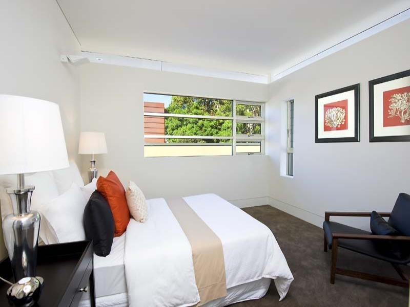 1, 2, 3 of 7 Warringah Road, Mosman NSW 2088