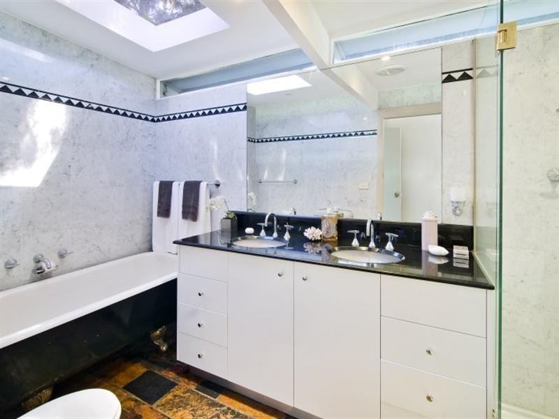 20 Myrtle Street, Crows Nest NSW 2065