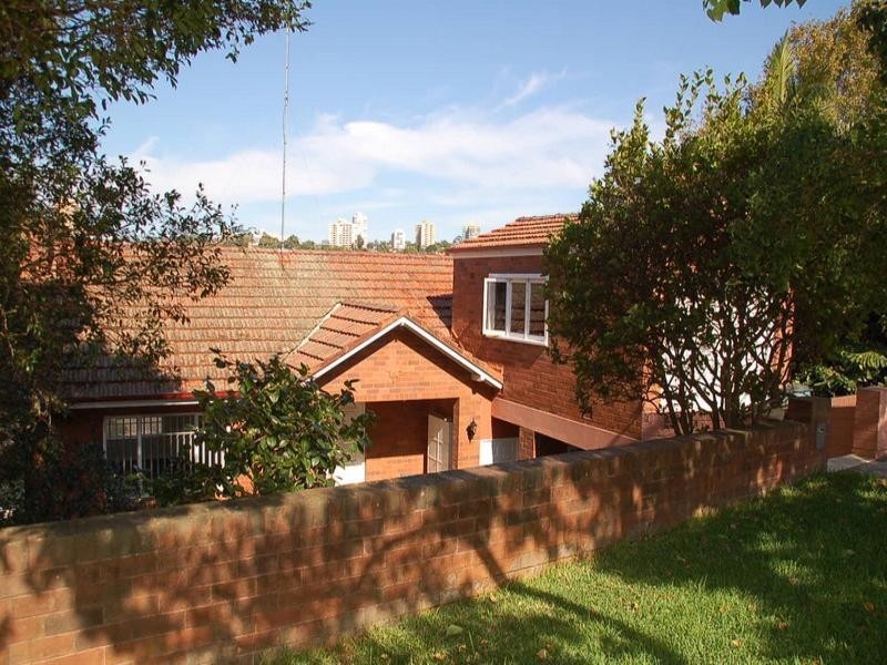 43 Churchill Crescent, Cammeray NSW 2062