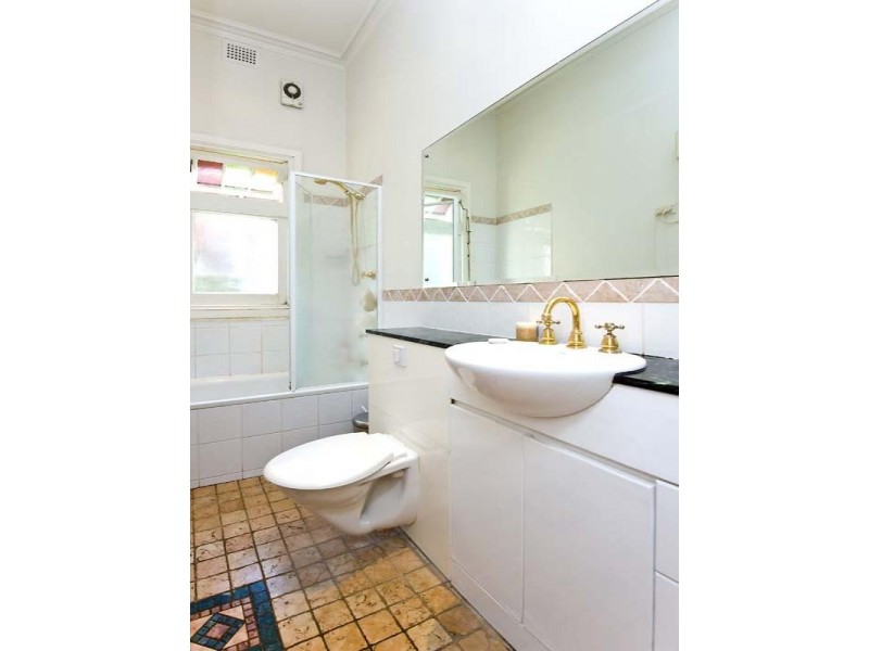 87 Kirribilli Avenue, Kirribilli NSW 2061