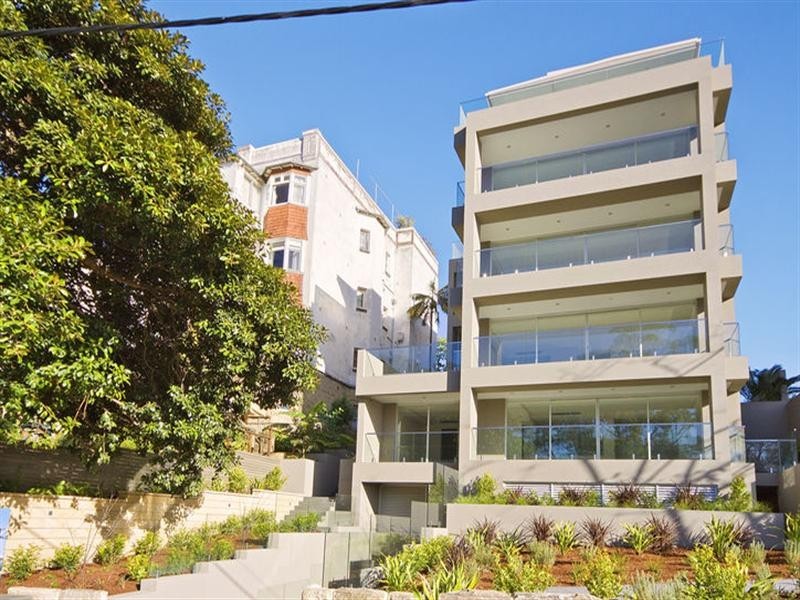 6/28 East Crescent Street, Mcmahons Point NSW 2060
