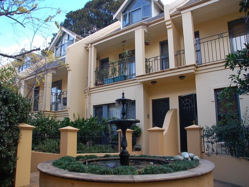 12/22 MacKenzie Street, Mcmahons Point NSW 2060