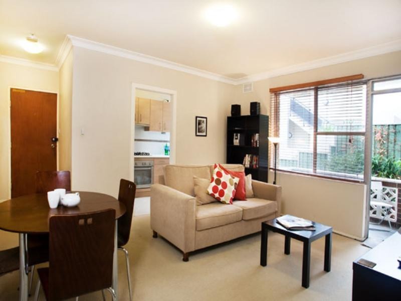 2/1 Gillies Street, Wollstonecraft NSW 2065