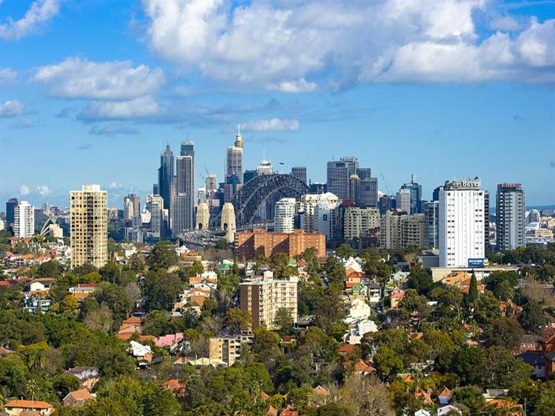 8 Rose Avenue (enter off Alfred St Nth), Neutral Bay NSW 2089