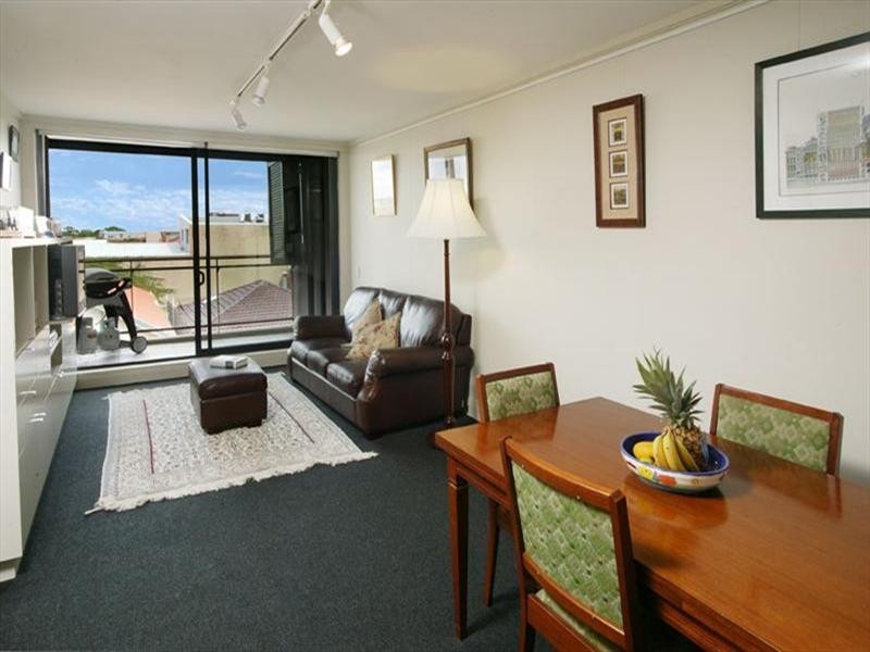 305/88 Vista Street, Mosman NSW 2088