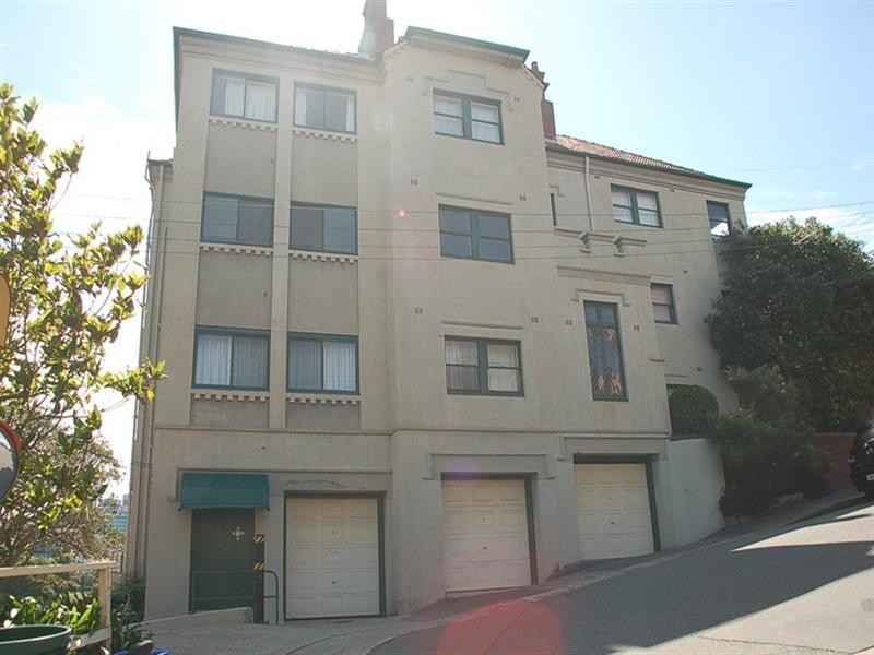 6/4 Ben Boyd Road, Neutral Bay NSW 2089