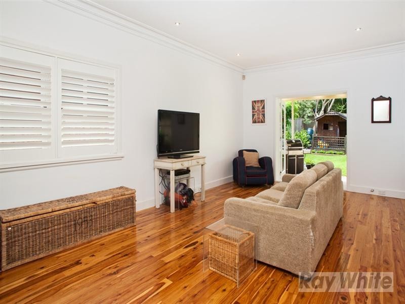 30 Malvern Avenue, Roseville NSW 2069