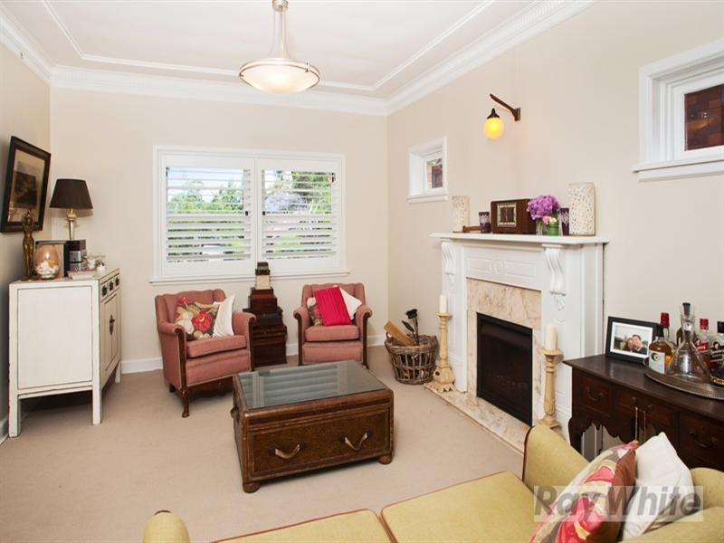 30 Malvern Avenue, Roseville NSW 2069