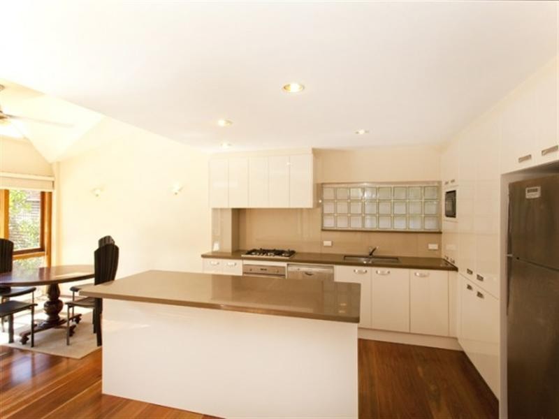 12 Waruda Street, Kirribilli NSW 2061