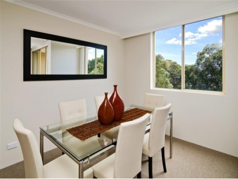 9/47 Lithgow Street, St Leonards NSW 2065